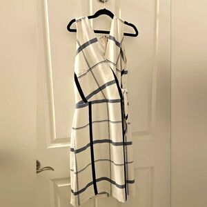 Ann Taylor perfect all season/all occasion dress!